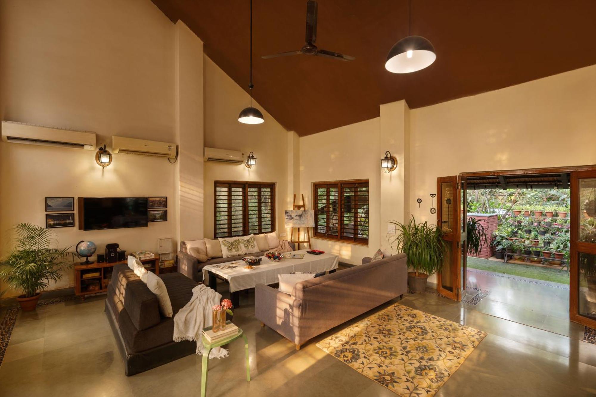 Stay Leisurely Peace Lily Cottage Jacuzzi 2Bhk, Karjat Exteriér fotografie